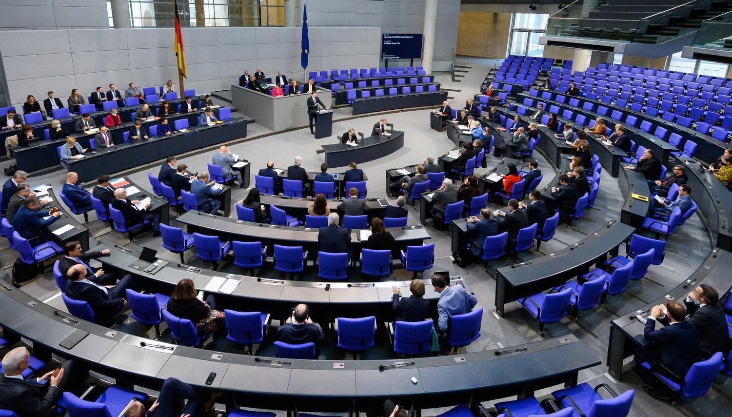 Almanya, ordu güçlerinin Kürdistan Bölgesi ve Irak'taki görev süresini uzattı