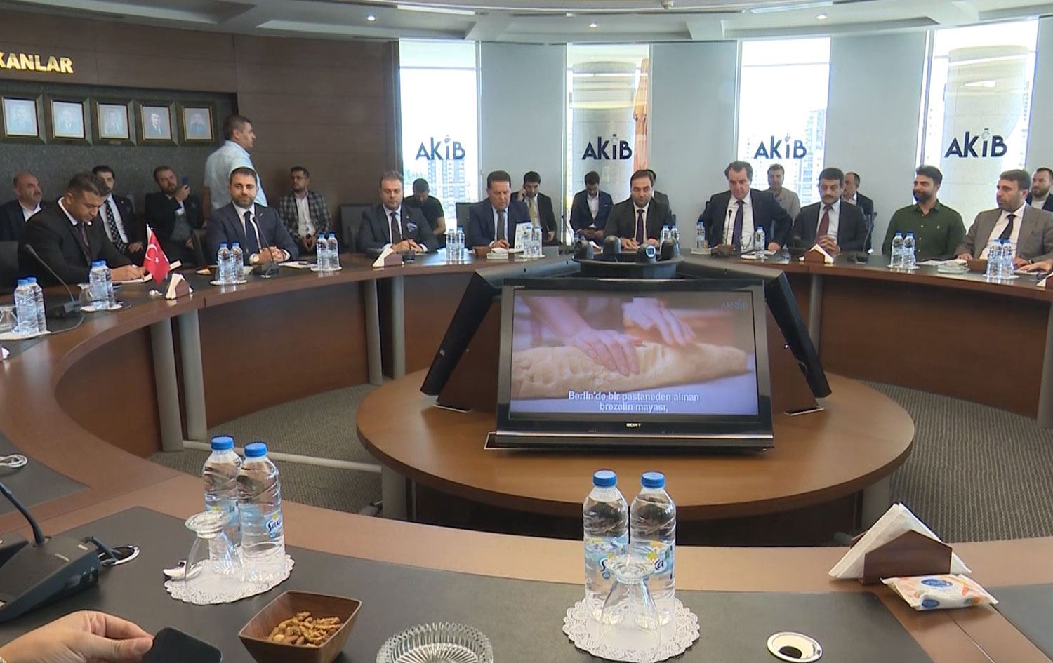 Kürdistan Bölgesi heyeti Serbest Bölge ve Mersin Limanı’nı ziyaret etti