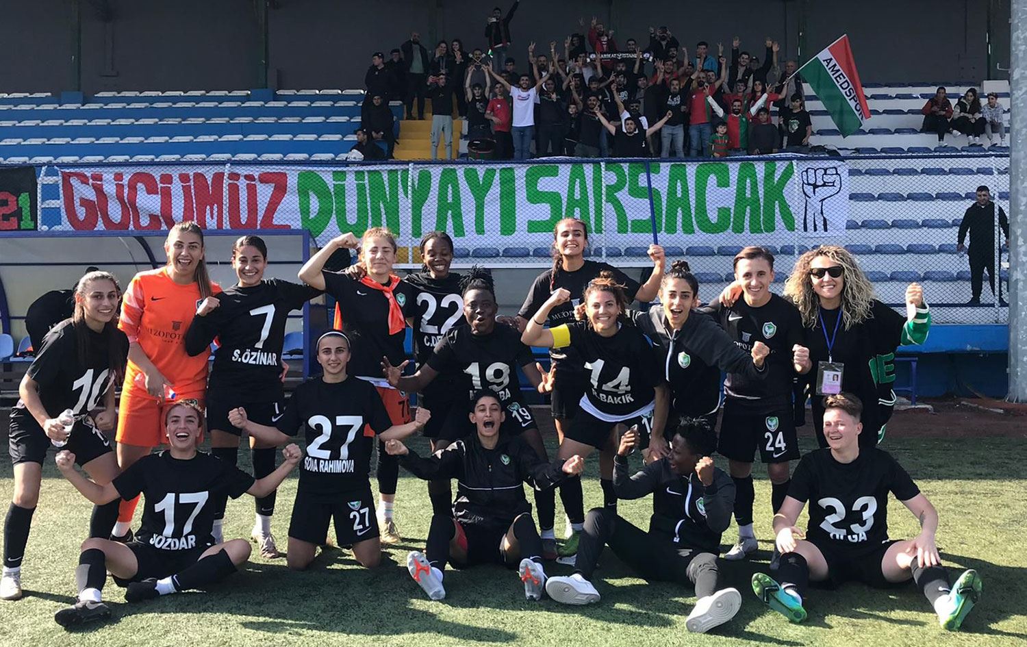 ​Amedspor Kadın Futbol Takımı rakibini gol yağmuruna tuttu