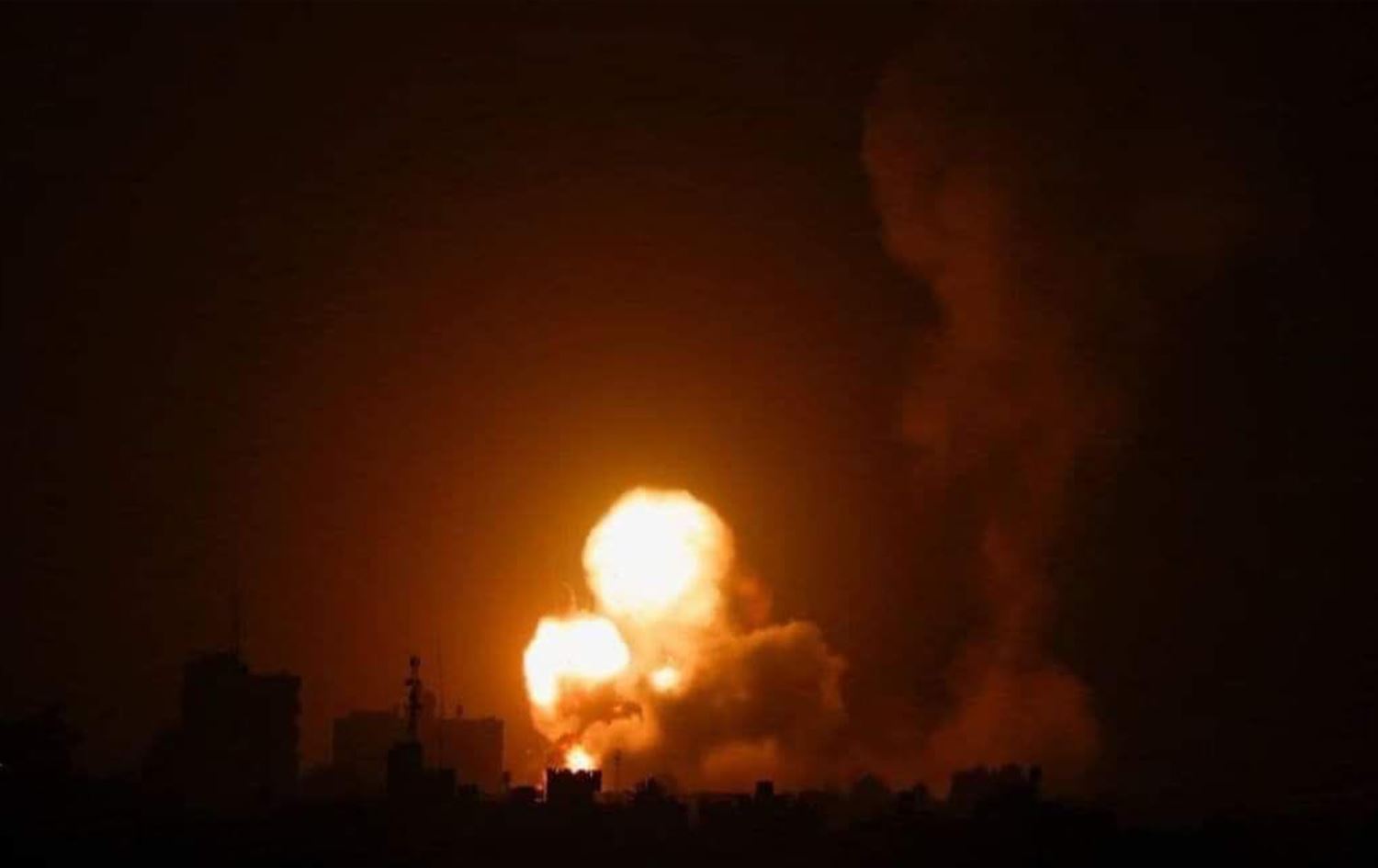 سووریا: ئیسرائیل بە مووشەک هێرشی کردە سەر دیمەشق