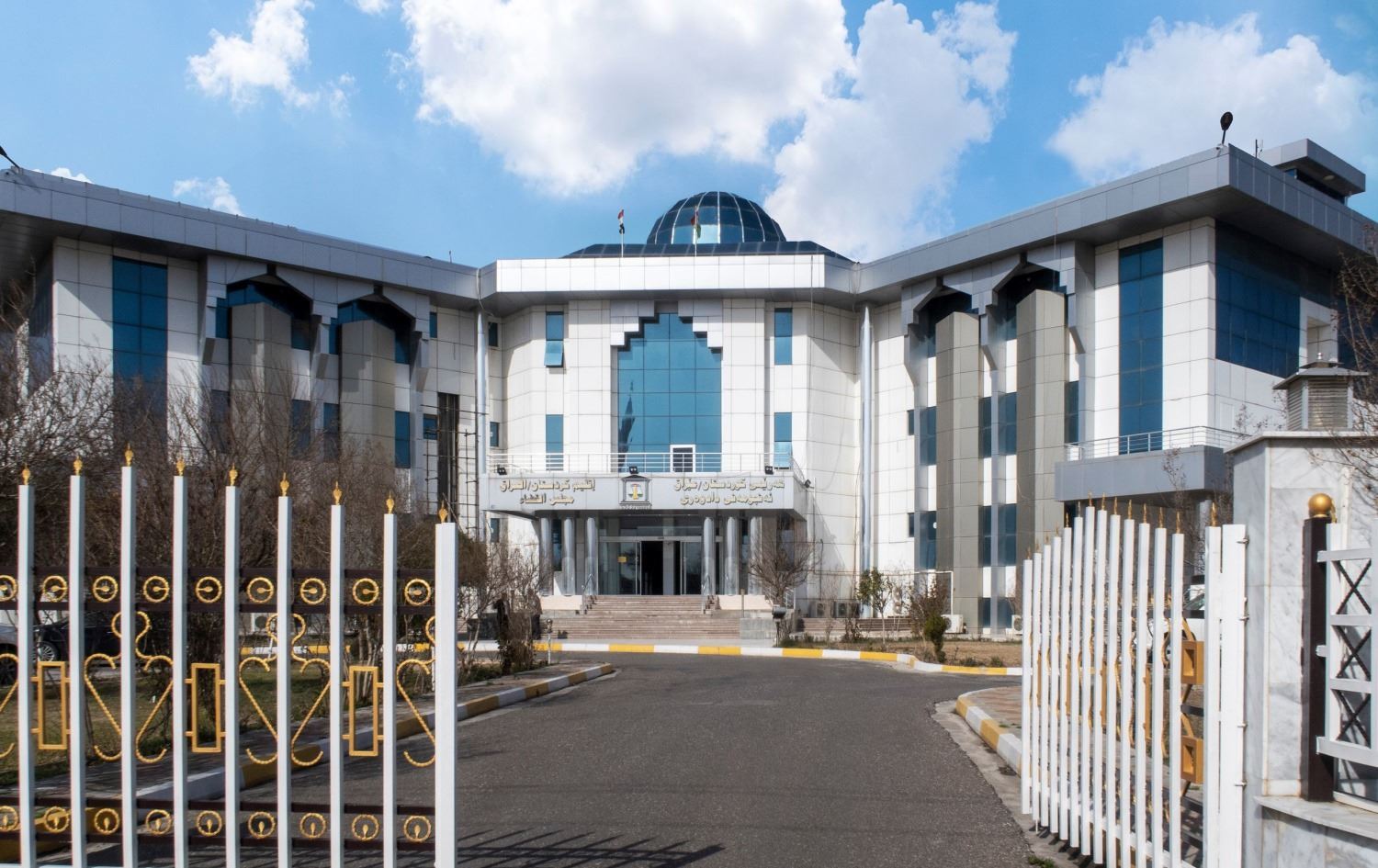 ئەنجوومەنی دادوەری: پێویستە پارێزەر پێش دادگەیی زانیاری لەسەر تۆمەتبار هەبێت