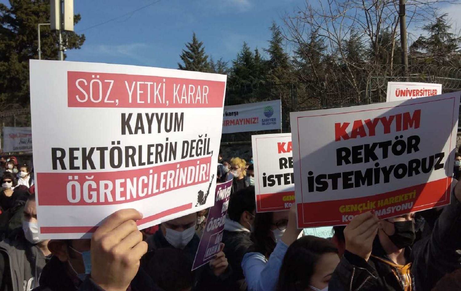 KONDA: Li Tirkiyê ji sedî 90ê ciwanan ji demokrasiyê nerazî ne