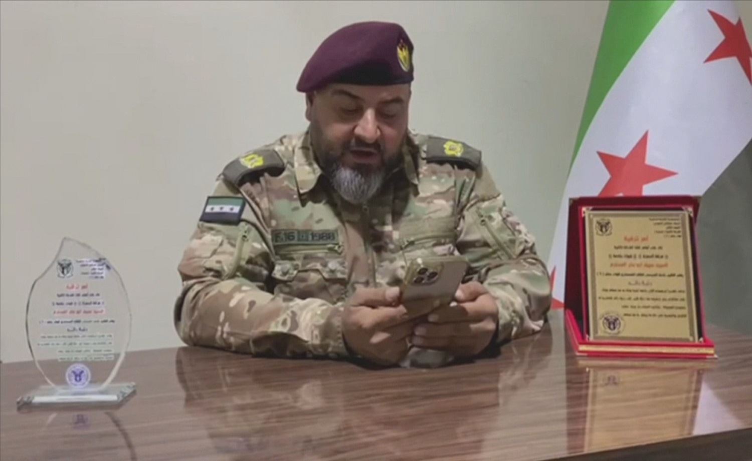 Fermandarekî Grûpa Hemzat ji grûpê cuda bû