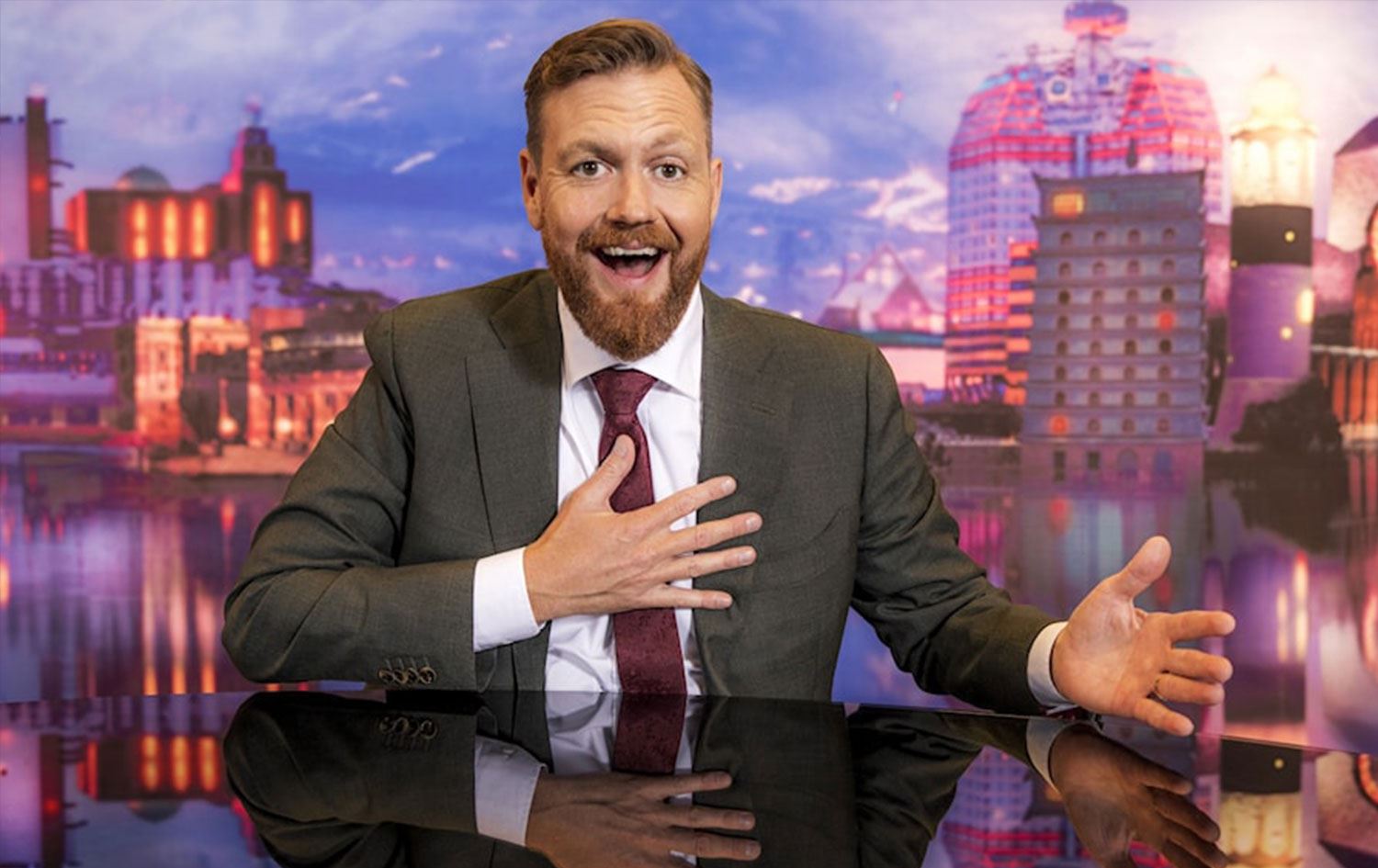 Erdoğan'a hicivli sözleri ile gündeme gelen İsveçli sunucu istifa etti