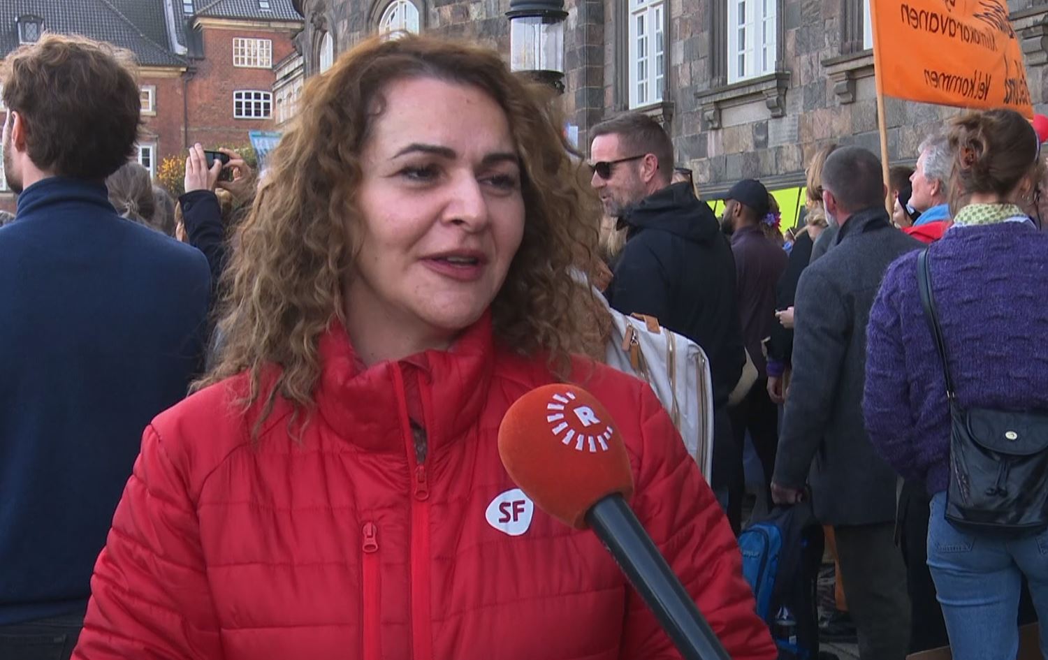 Berbijêra Kurd a Parlamentoya Denmarkê: Partiya min herdem bi gelê Kurd re bûye