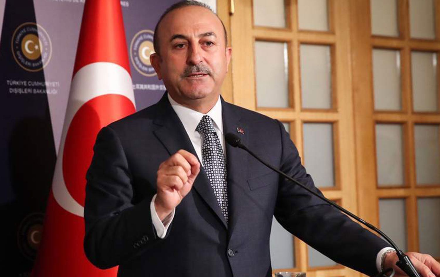 Çavuşoglu: Hewlên me ji bo korîdora dexlûdan berdewam in