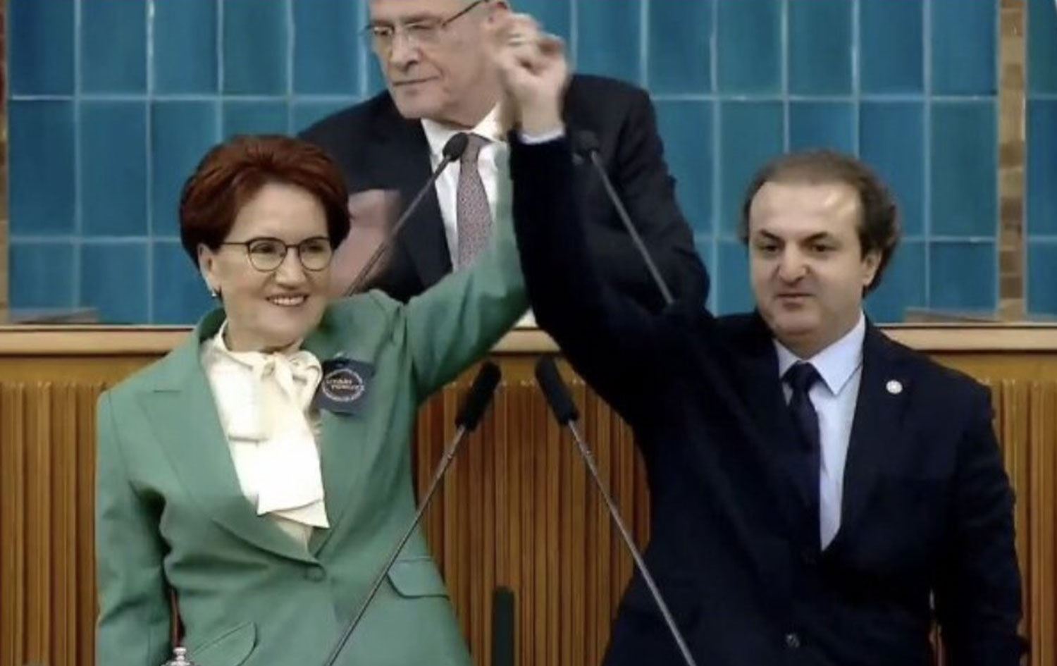 Baver Miroğlu İYİ Parti'ye katıldı