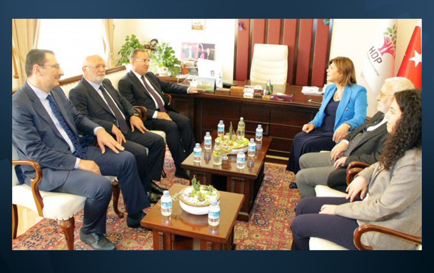 Wezîrê Dadê yê Tirkiyê serdana HDPê kir