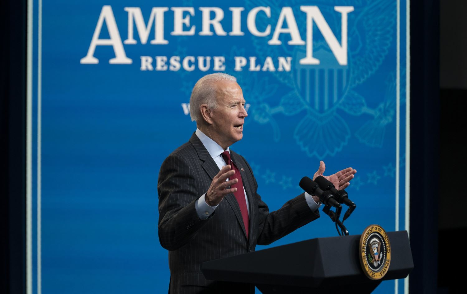 جۆ بایدن: ئێران ئازاد دەکەین