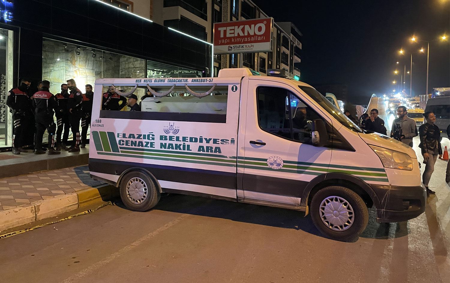 Li  Xarpêtê pevçûn: 3 kes hatin kuştin