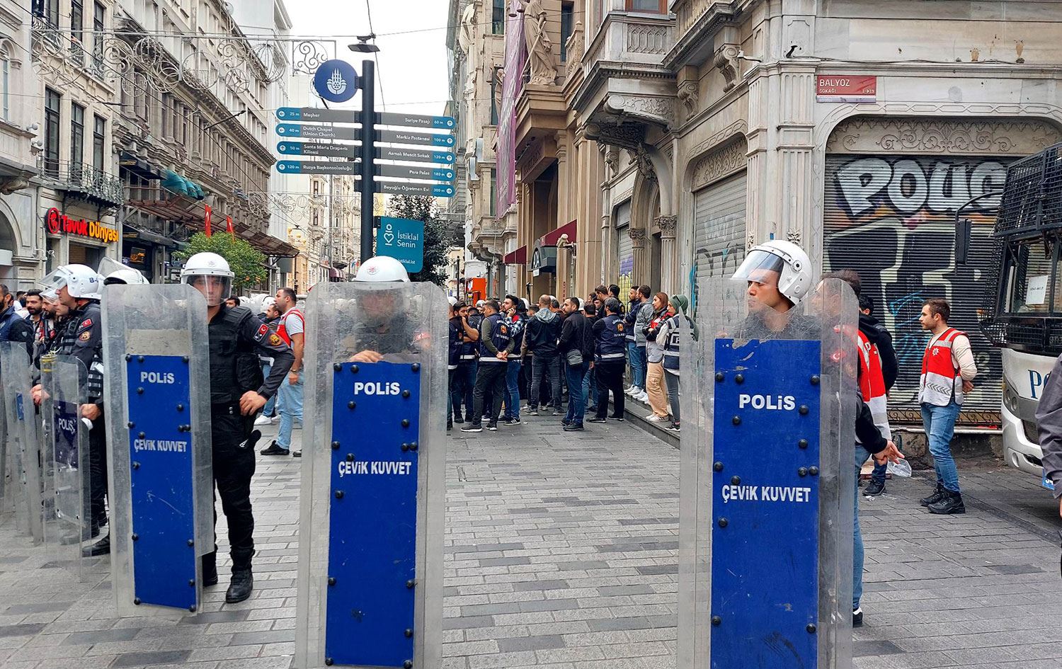 İstanbul ve Silopi’de ‘kimyasal silah’ yürüyüşü: Yüzün üzerinde gözaltı