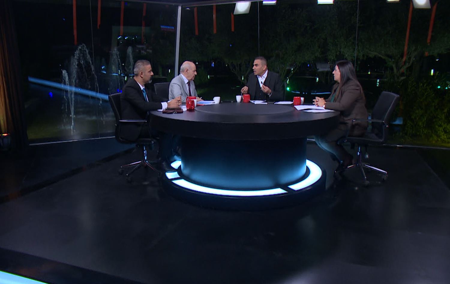 لەگەڵ رەنج لەبارەی ئەو هەڕەشەیەی لەسەر زمان و کولتووری کوردی هەیە