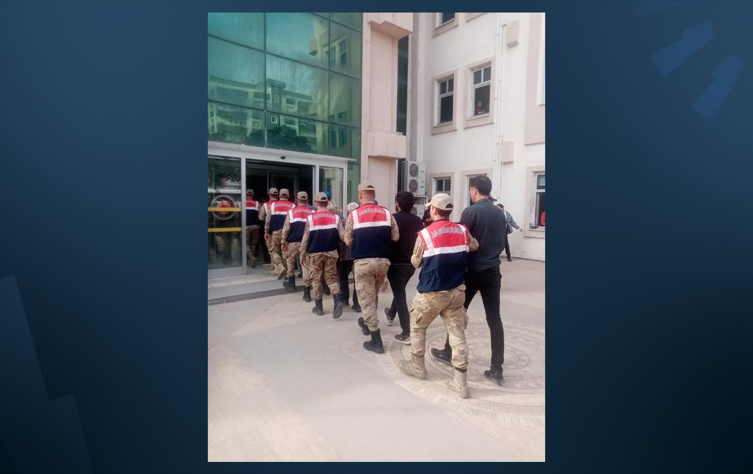 Silopi’de ‘kimyasal silah’ yürüyüşünde gözaltına alınan 50 kişi serbest