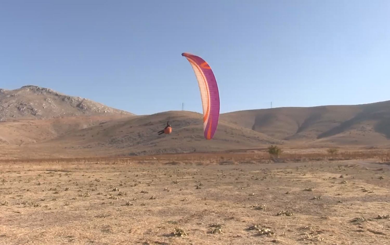 خولی راهێنانی پەڕەشووت لە گمگمی باکووری کوردستان خواستی زۆری لەسەرە