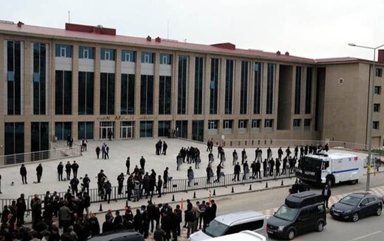 Van'da DTK davasında 21 kişiye 131 yıl hapis cezası