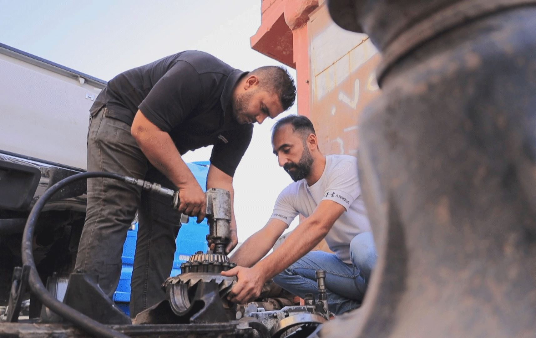 ژمارەیەک شۆفێری بارهەڵگر لە زاخۆ دەڵێن پارەیان لای بەڵێندەرێکە و نایانداتەوە