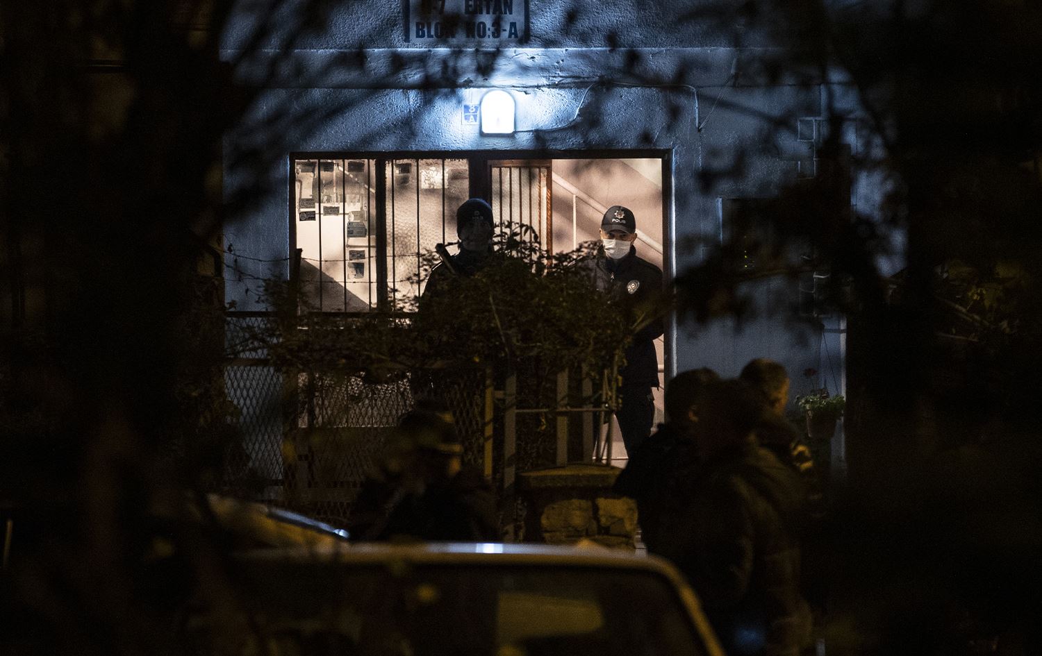 Li Enqerê termê pênc koçberên Efxan hatin dîtin