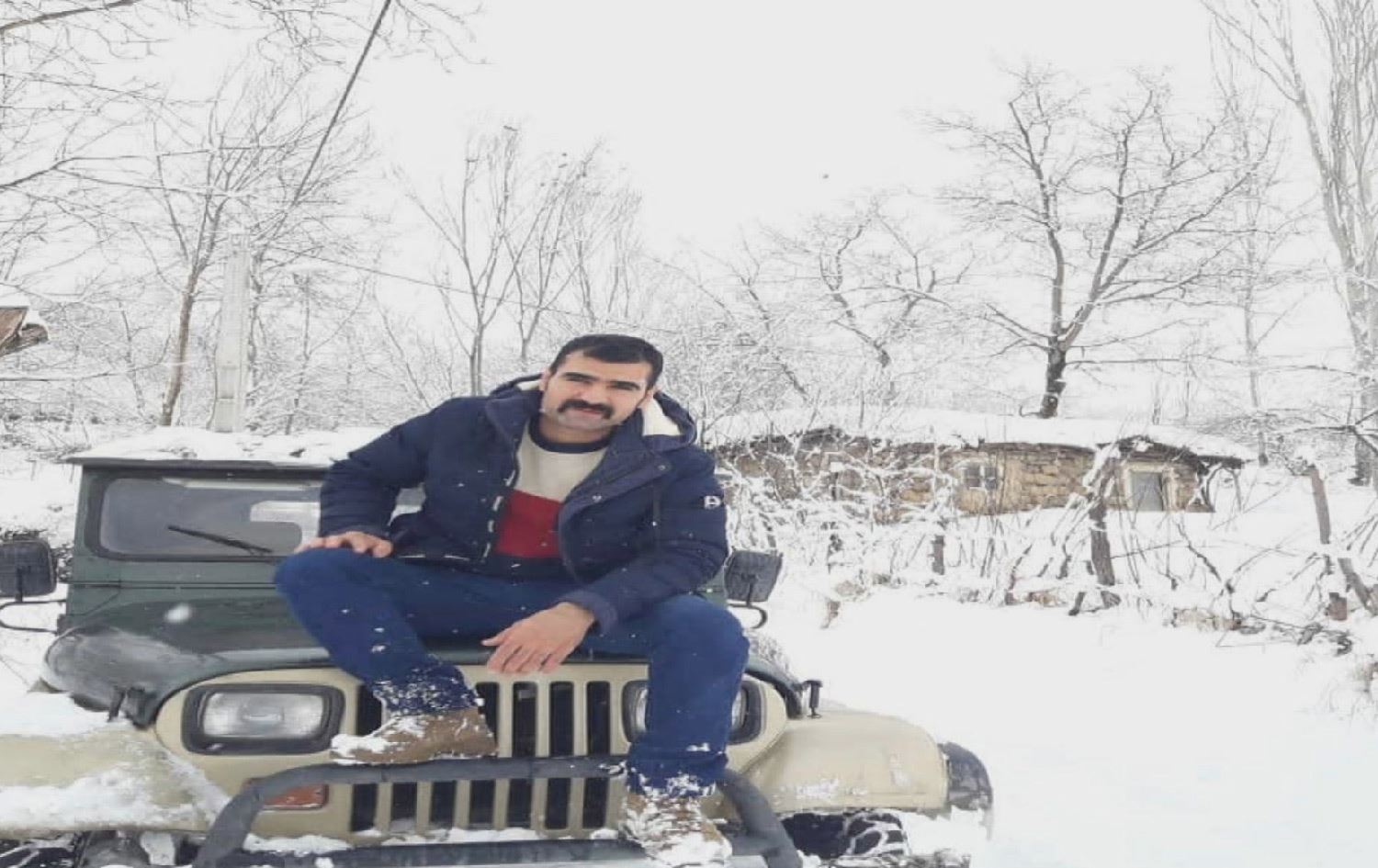 پاسەوانی سنووری ئێران لە گوندێکی سەردەشت گەنجێکی کورد دەکوژن