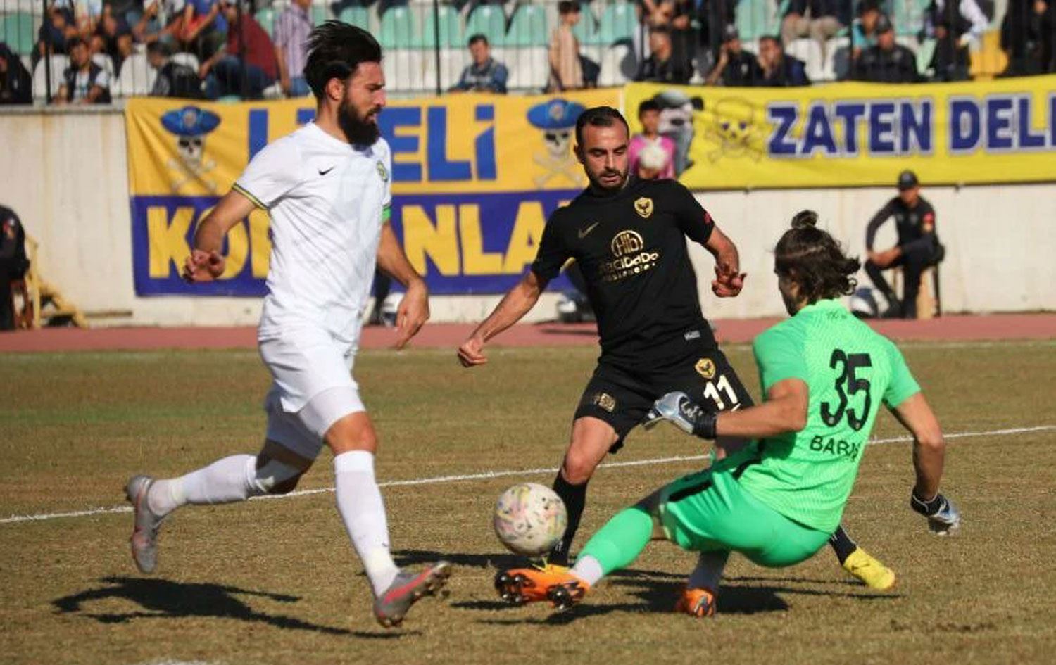 Amedspor liderlik fırsatını tepti