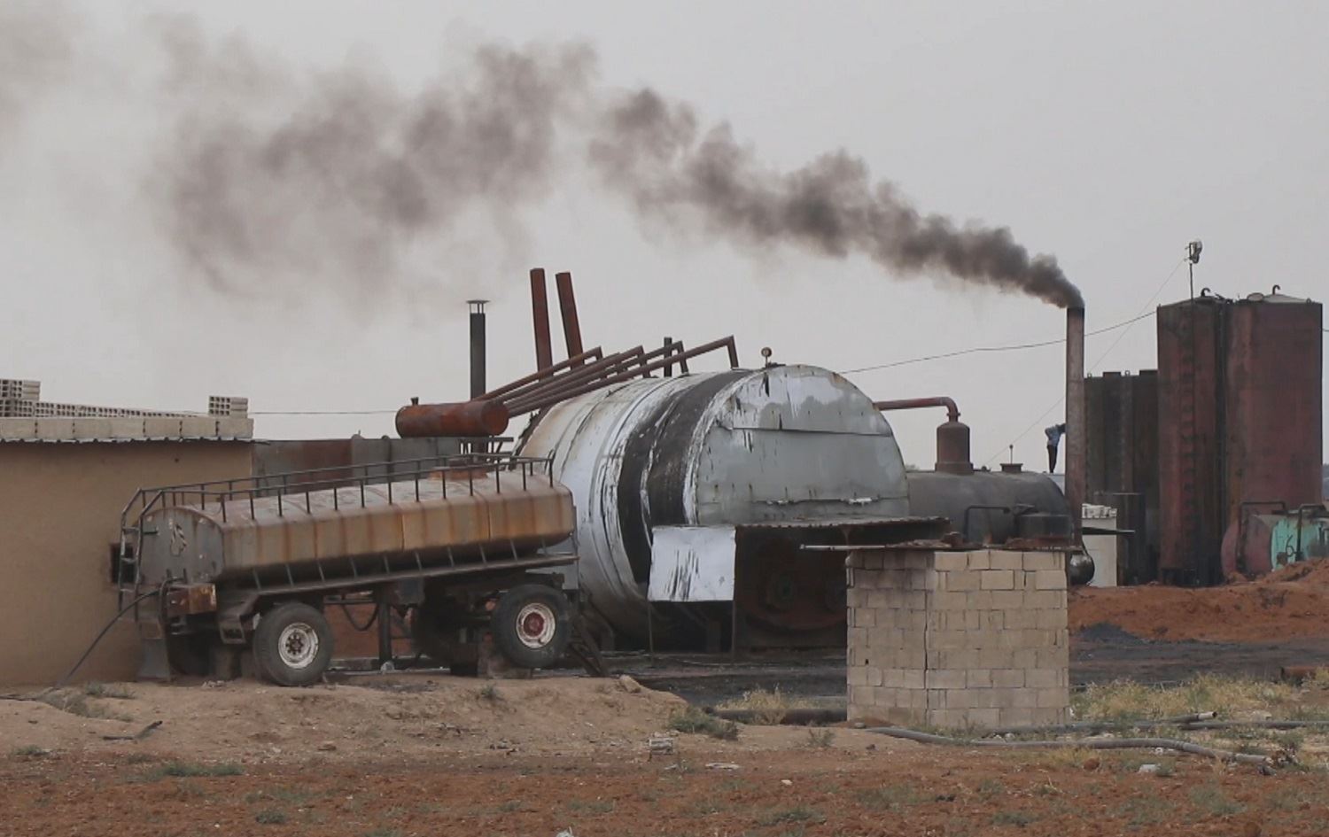 Xelkê Heseke ji ber parzûngehên ne yasayî yên petrolê dinal in