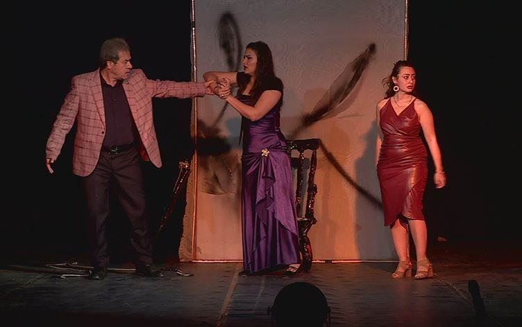 Erbil Uluslararası Tiyatro Festivali’nde, bir Mısır oyunu sahnelendi