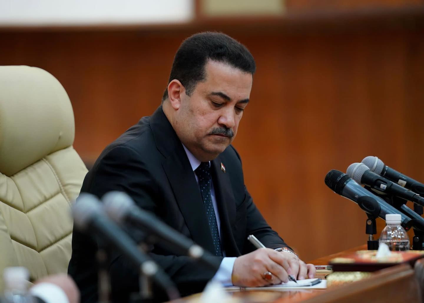 دوای ئاگرکەوتنەوە لە فڕۆکەخانەی بەغدا، سوودانی بەڕێوەبەری فڕۆکەخانەکەی لەکار لادا