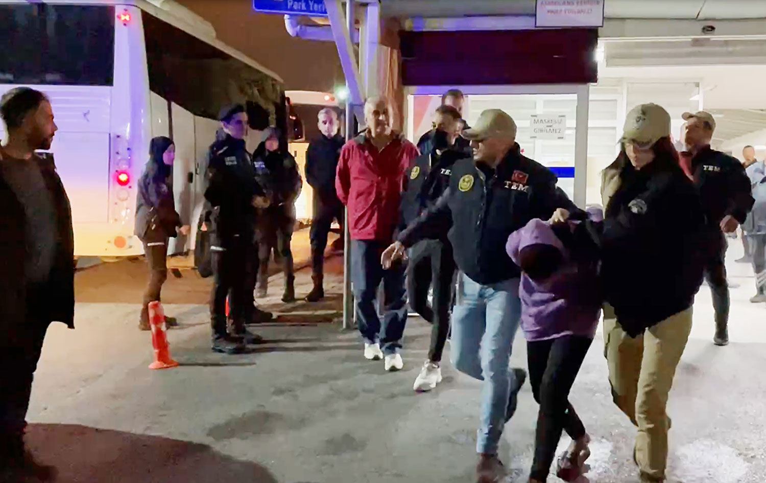 Ahlam Albashır cezaevine konuldu