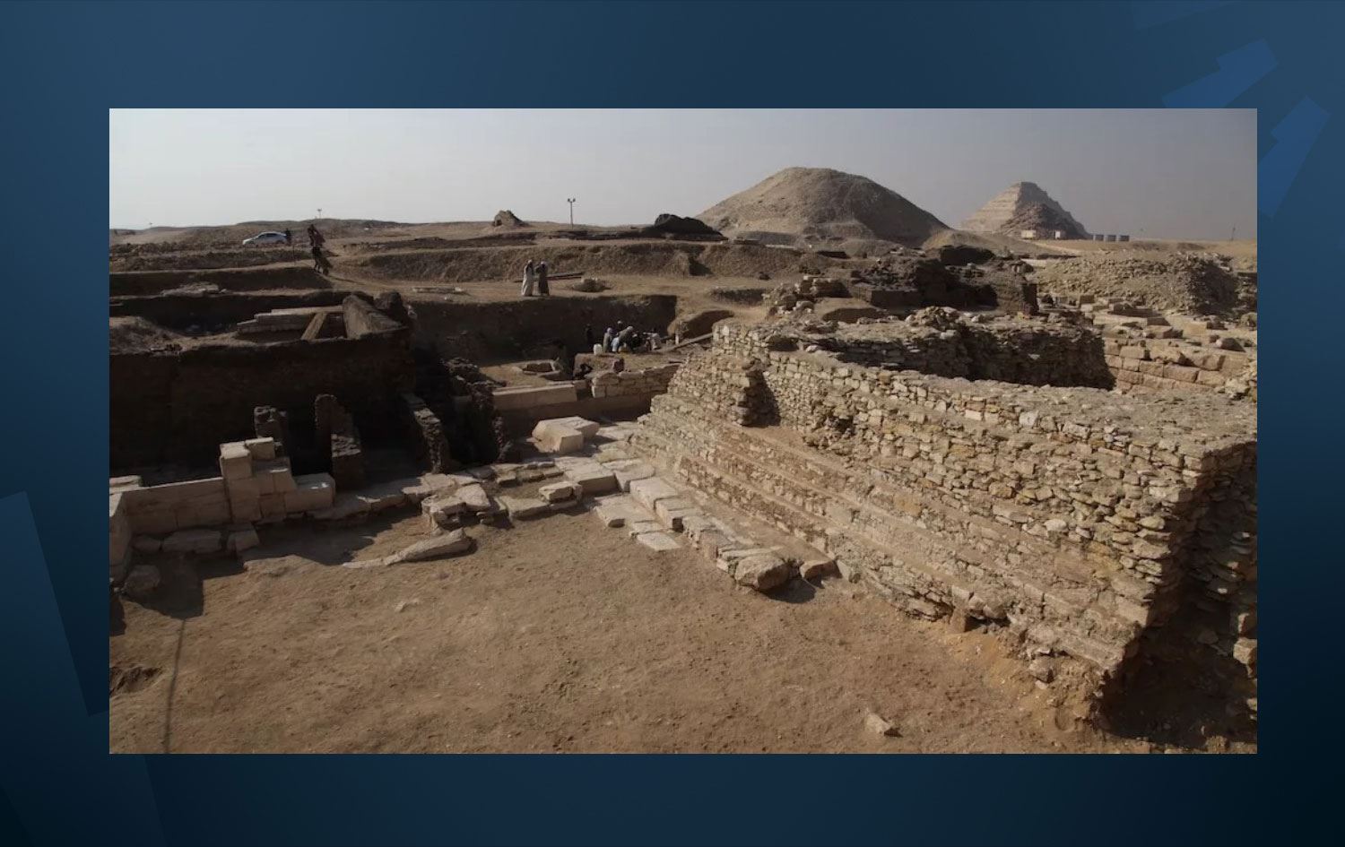 Mısır'da gizli bir piramit, yeni bir kraliçe ve 300 mumya bulundu