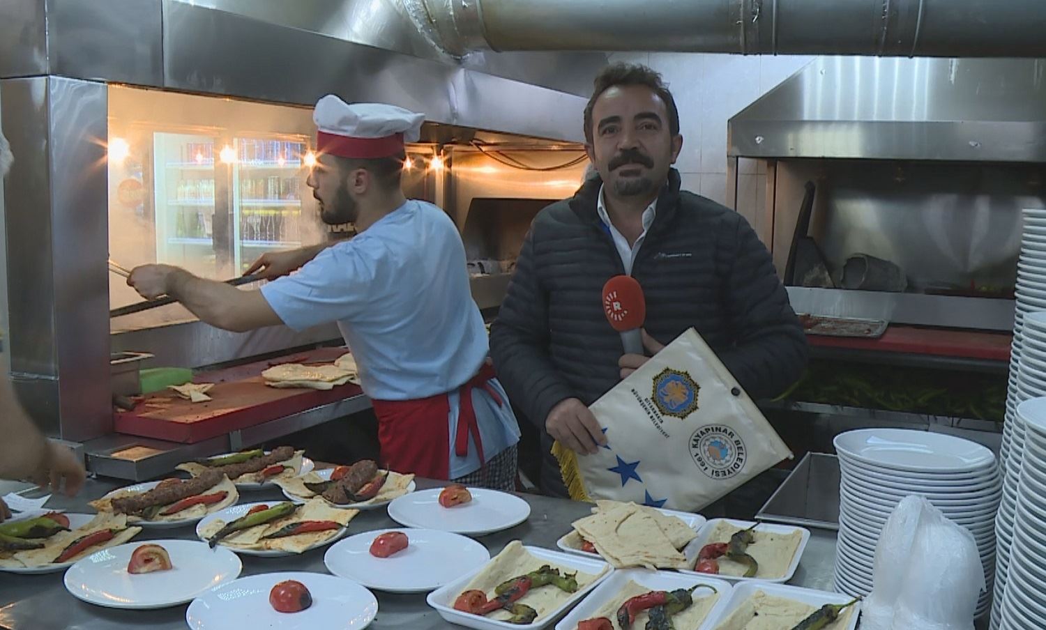 Şaredariya Amedê ‘ala spî’ li ser xwaringehên paqij belav dike