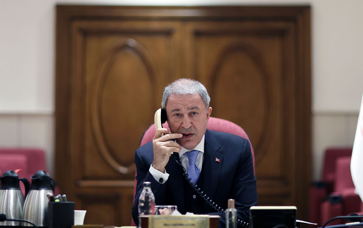 Akar û Şoygu bi telefonê axivîn: Pêşhatên dawî yên li Rojavayê Kurdistanê hatin gotûbêjkirin