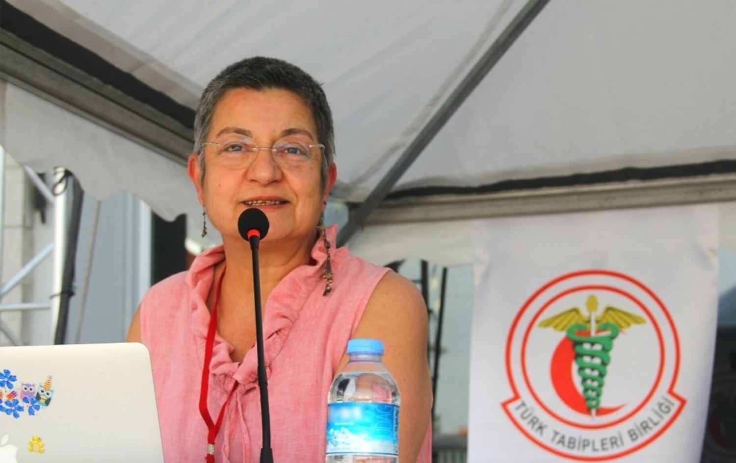 Serdozgeriya Enqerê ji Şebnem Fincanci re 7 sal û 6 meh ceza xwest