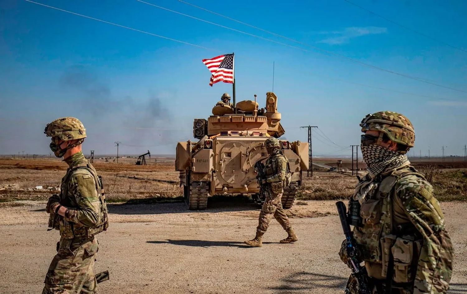 Rojava’da ABD üssü roketlerle vuruldu