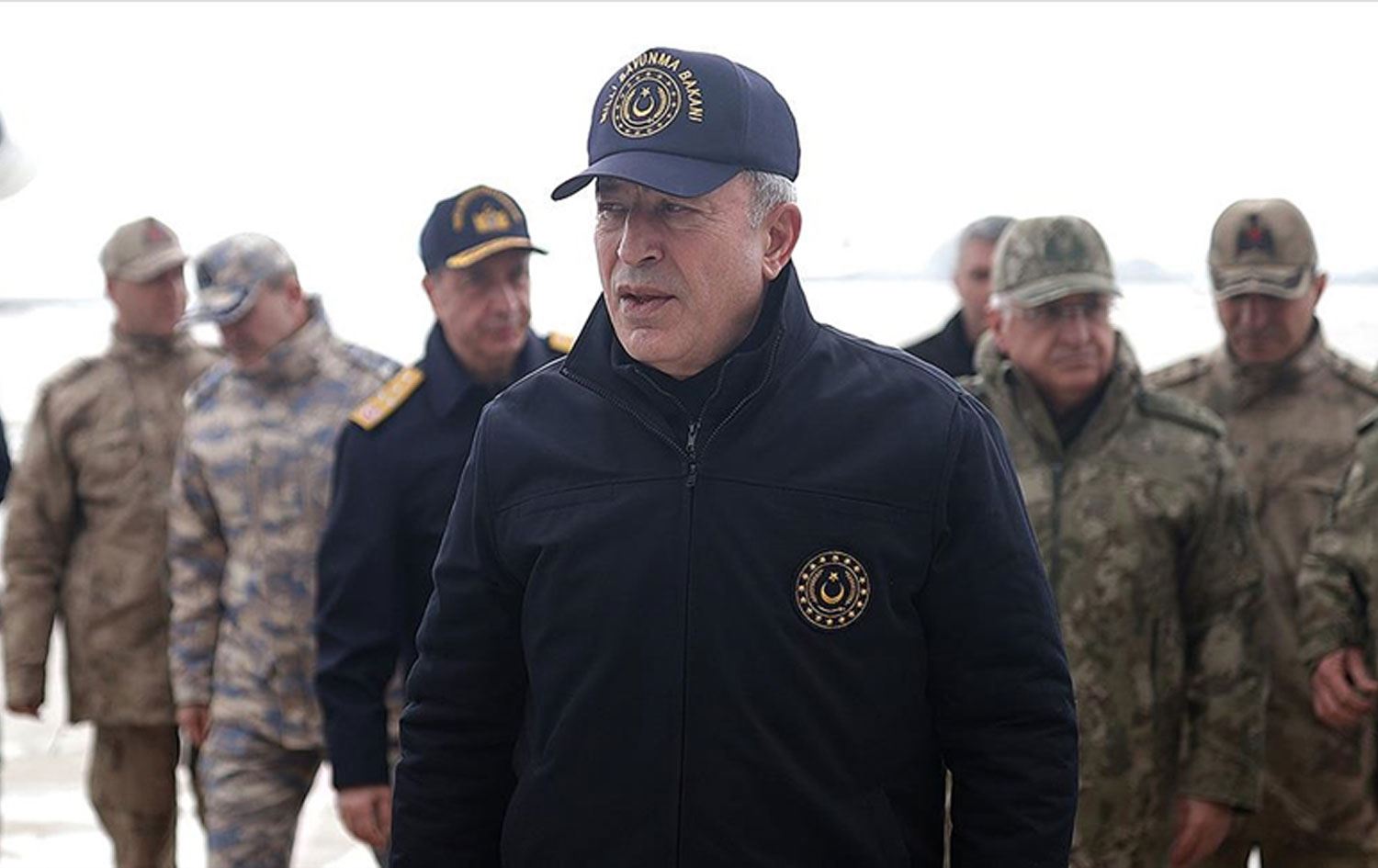 Hulusi Akar ve TSK komuta kademesi Kürdistan Bölgesi sınırında