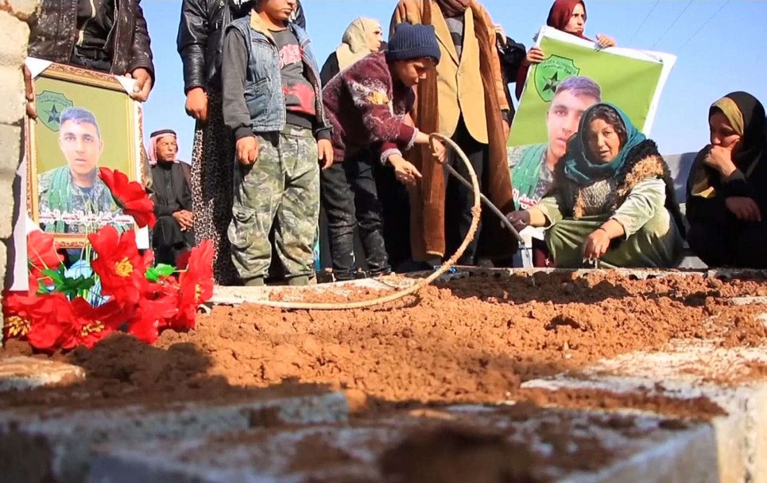 Li Hesekê cenazeyên zêrevanên Kampa Holê hatin veşartin