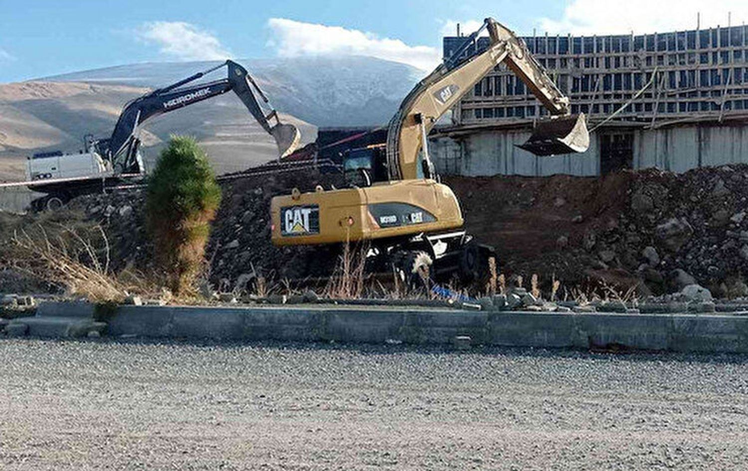 Iğdır'da yurt inşaatında göçük; Bir işçi hayatını kaybetti