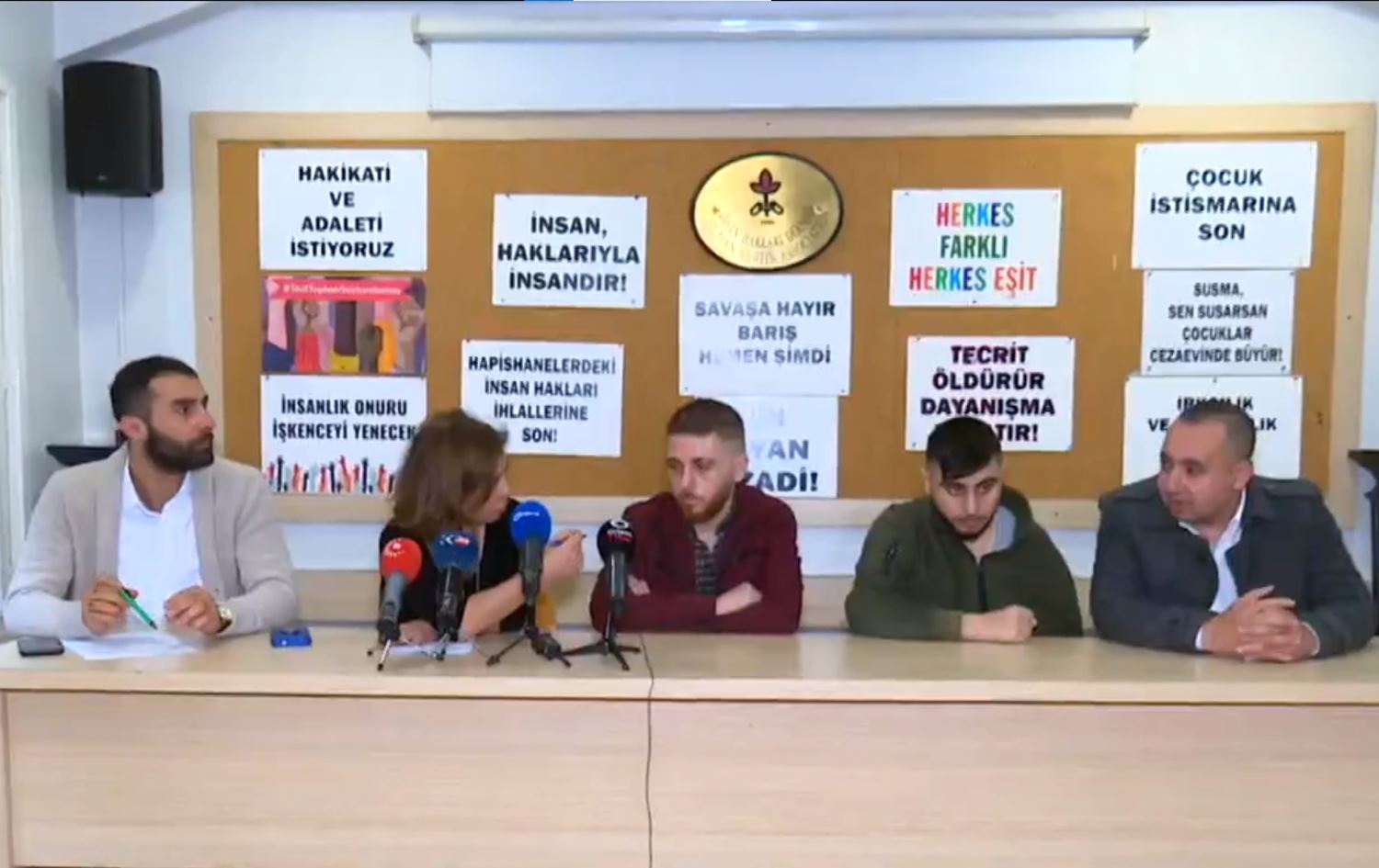 Tirkiye: Penaberên ku li rastî neheqiyê tên gilî tomar dikin