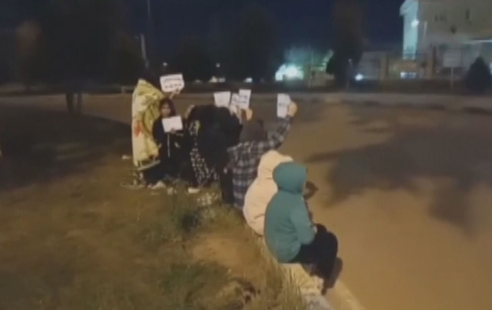 شەوی رابردوو لە بۆکان، سەقز و تاران خۆپێشاندان بەڕێوەچوو