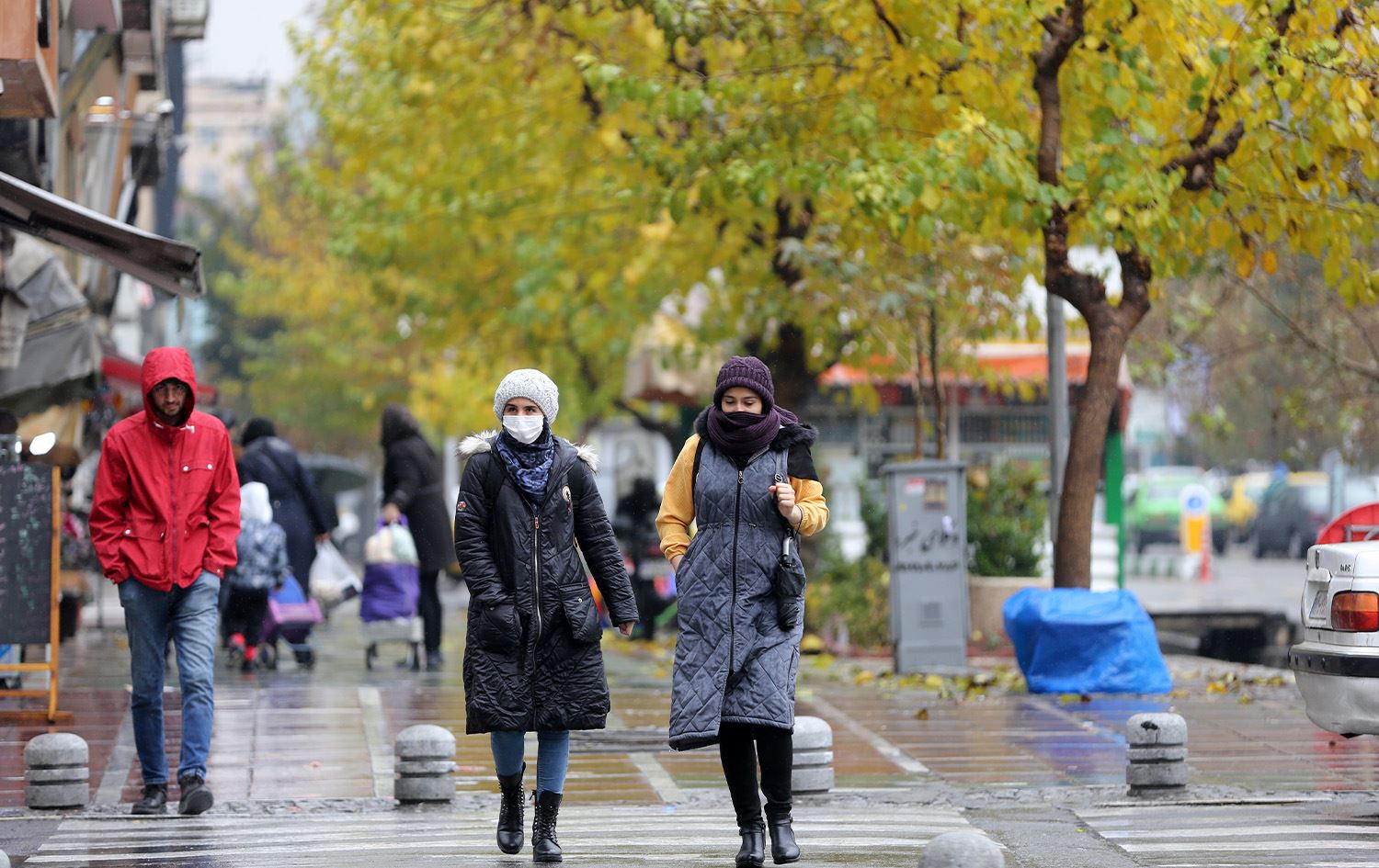 پەرلەمانتارێکی ئێران: باڵاپۆشی دەمێنێت