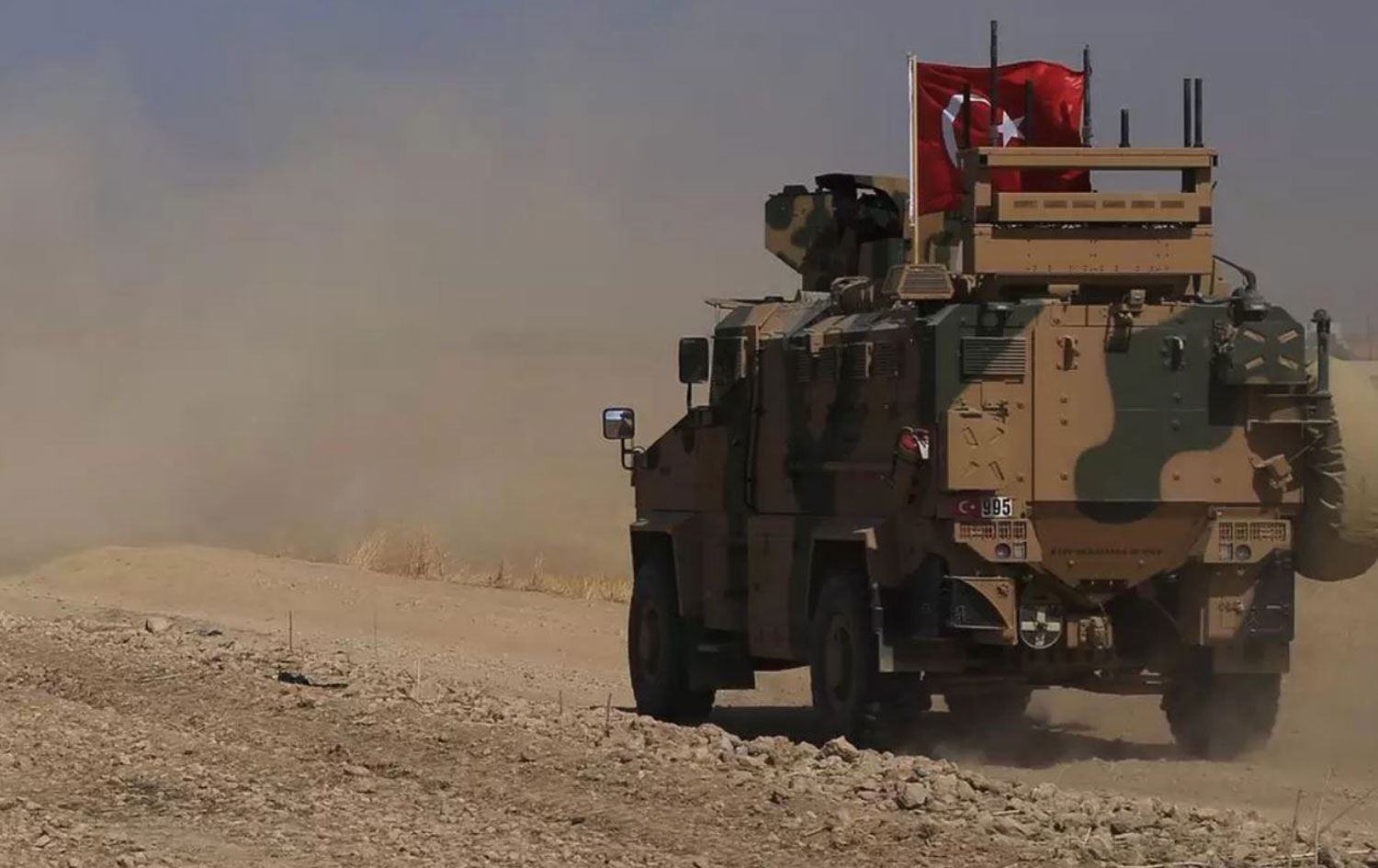 EL CEZİRE: Türkiye DSG’nin Kobani, Minbic ve Tel Rıfat’tan çekilmesi için süre verdi