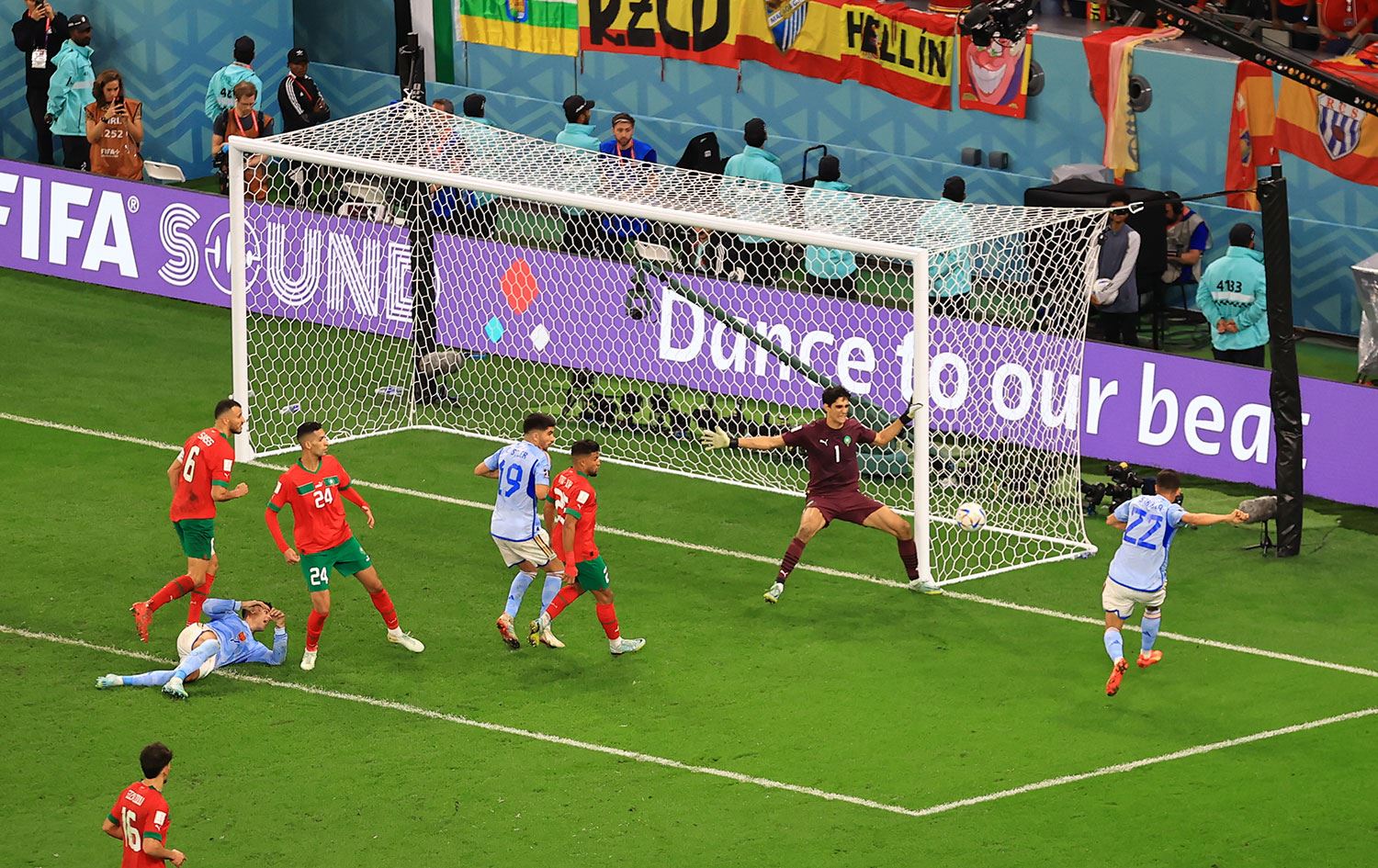 DÜNYA KUPASI - İspanya'yı deviren Fas tarih yazdı