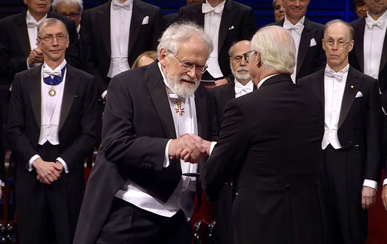 2022 Nobel Ödülleri sahiplerine verildi