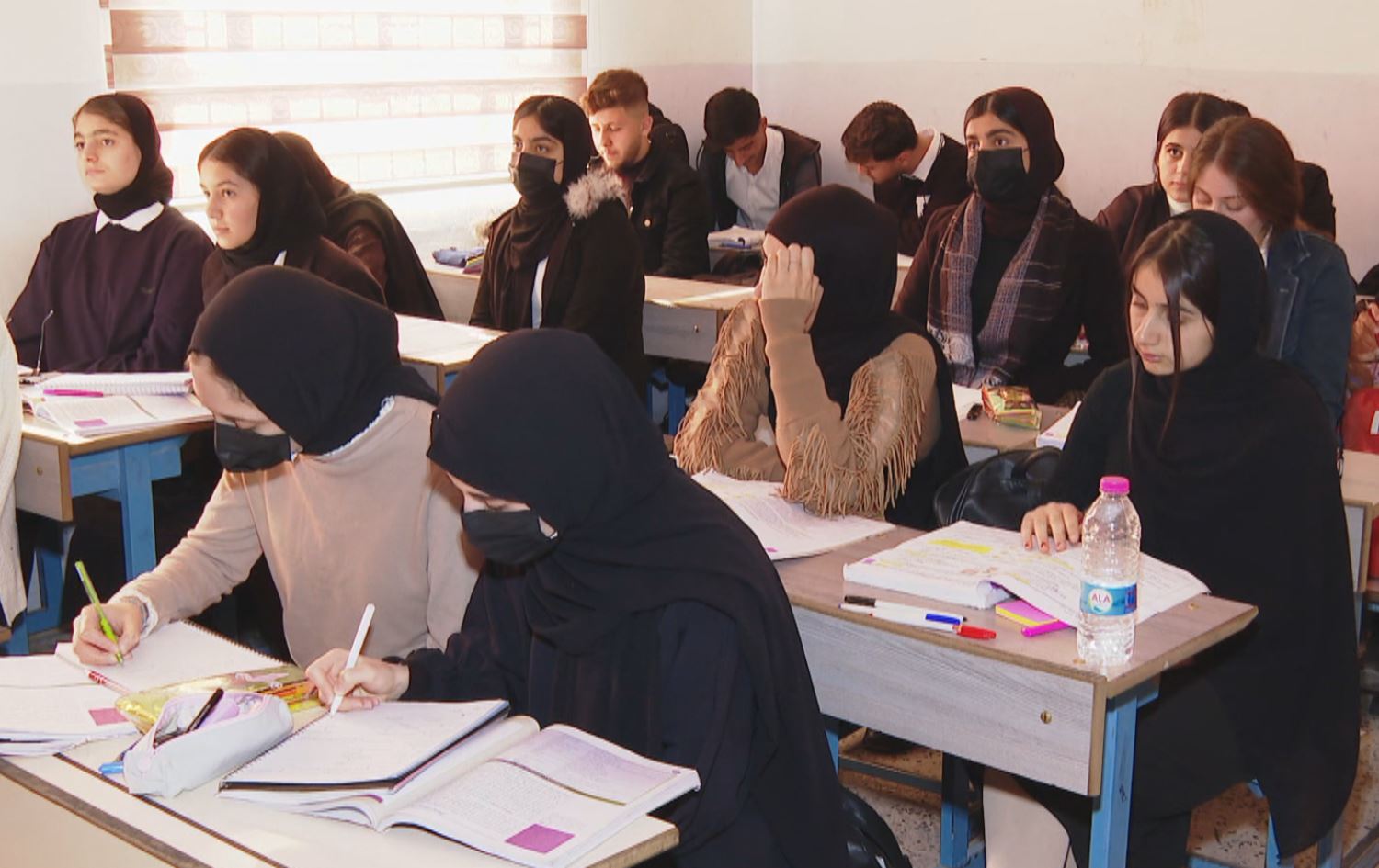 کۆچ بۆ ئەوروپا و وازهێنان لە خوێندن؛ لە هەندێک قوتابخانەکانی راپەڕین ژمارەی کچان شەش هێندەی کوڕانە