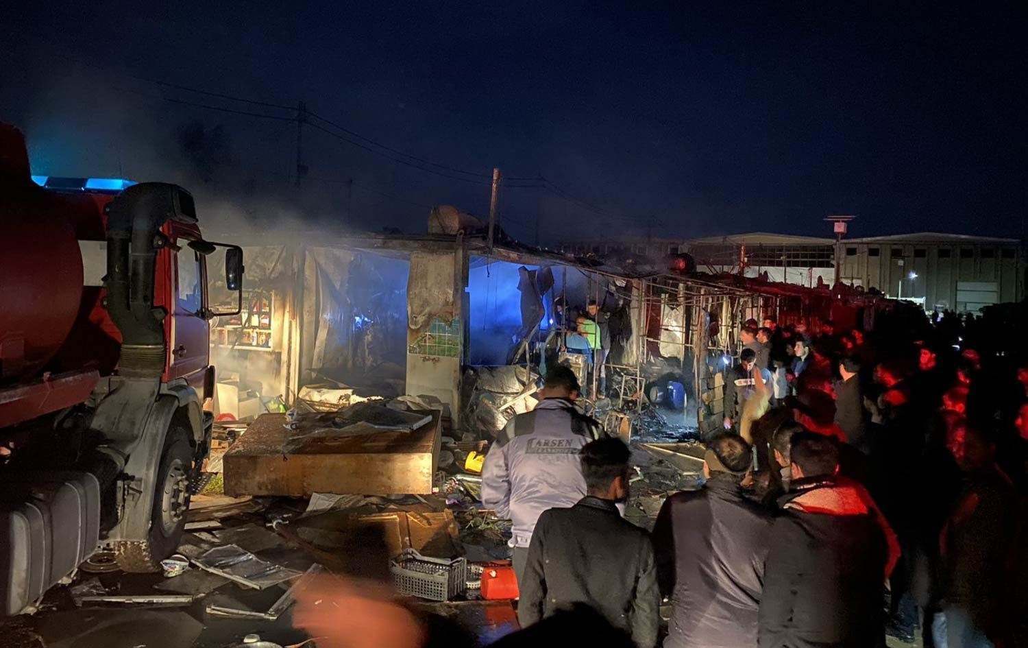 Agir bi Kampa Behirke ya koçberan ket; Kesekî 17 salî canê xwe ji dest da