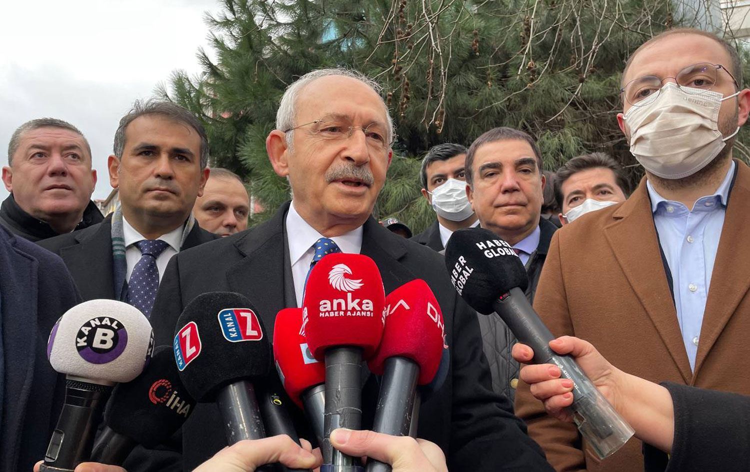 Kiliçdaroglu li pêşiya Wezareta Dadê: Bila dewlet rabe ser pêyan!