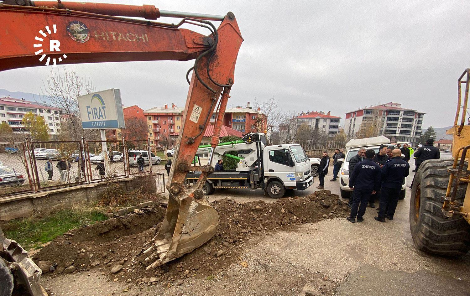 Dersim Belediyesi elektriğini kesen firmanın suyunu kesti