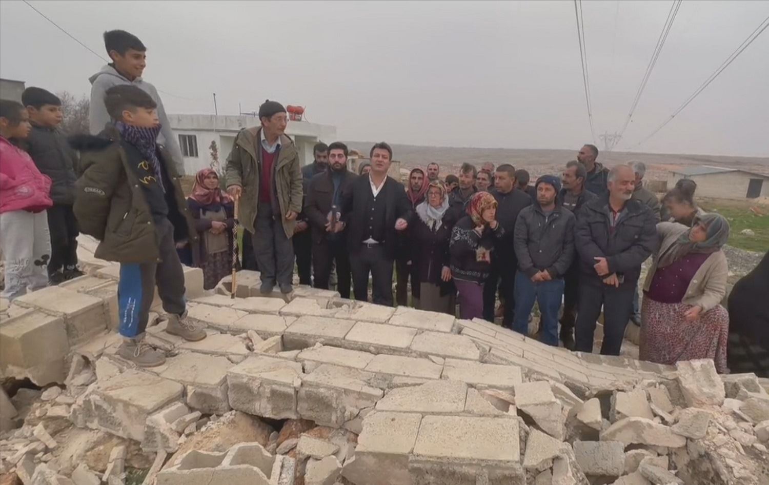 Endamê Komîsyona Hiqûqê ya CHPê: Şaredariya Xelfetiyê xaniyên xelkê xira kirine