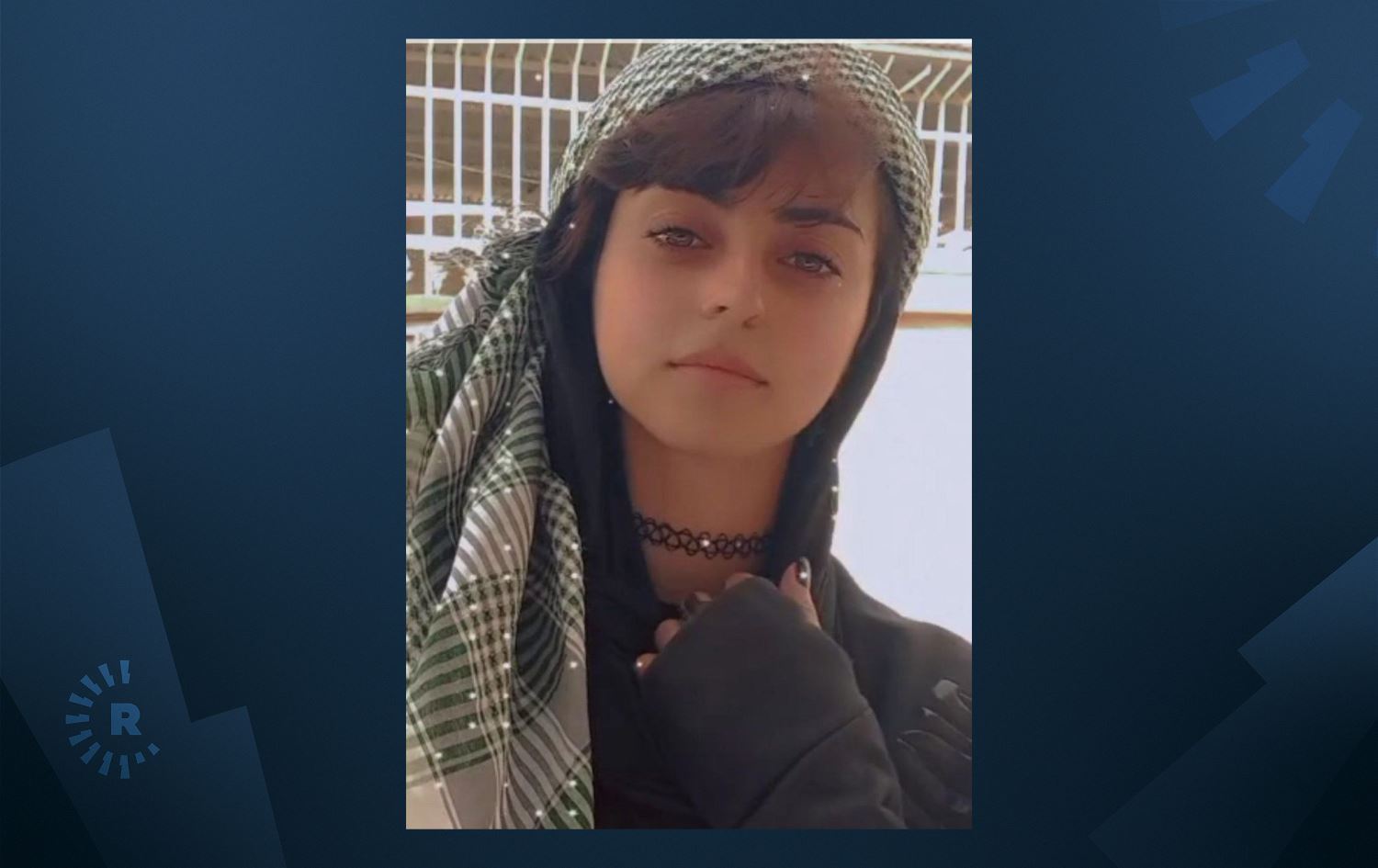 Keça Kurd a 16 salî Sonya Şerîfî bi kefalet ji girtîgehê derket