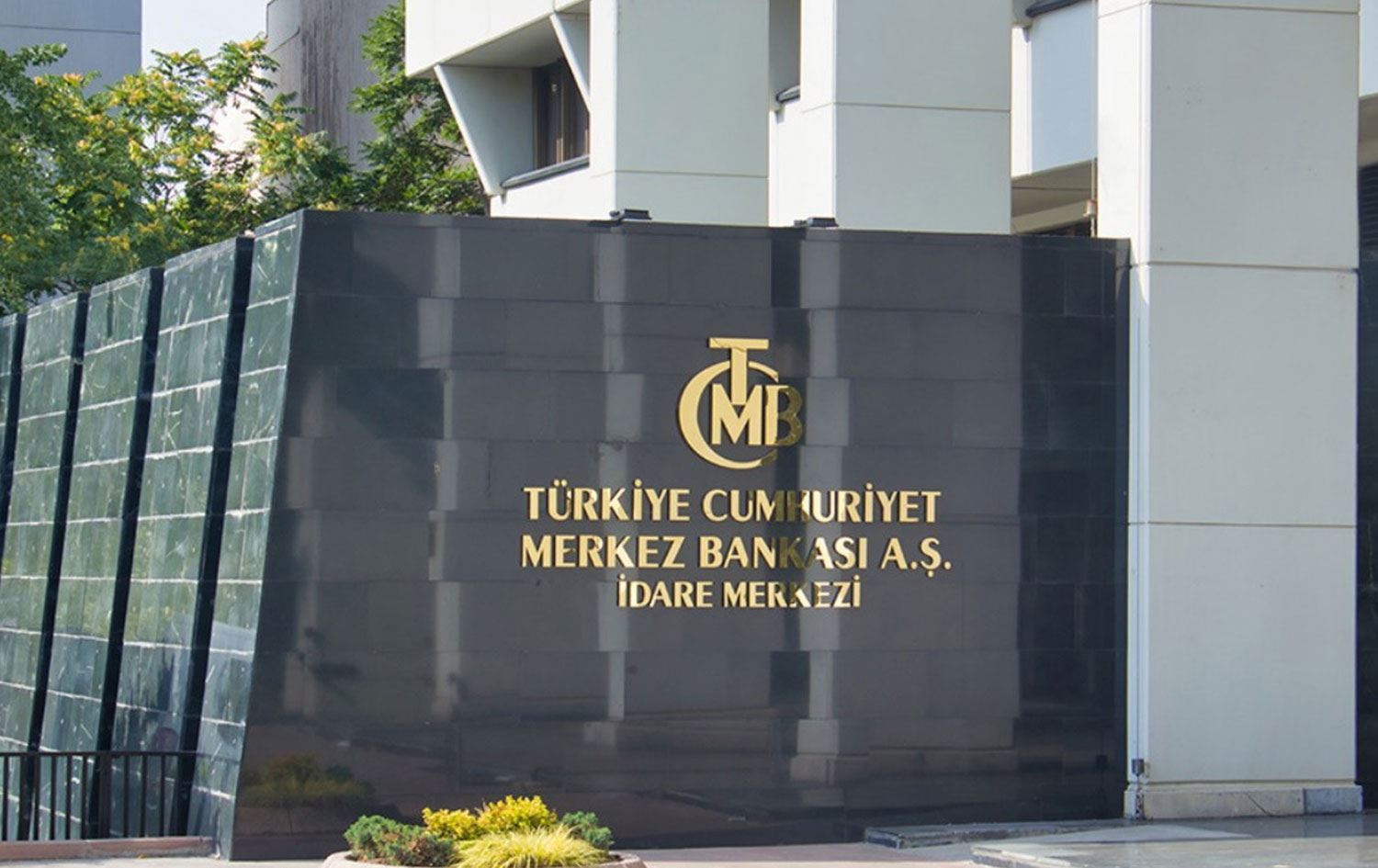 Merkez Bankası anketinde dolar/TL beklentisi 22,77
