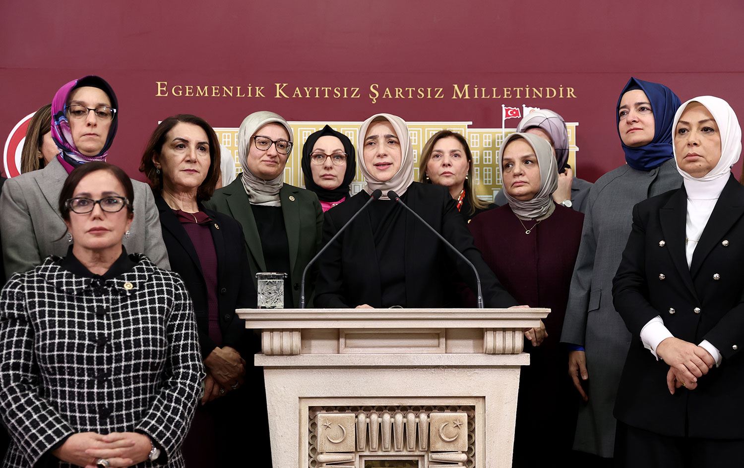 AK Partili Özlem Zengin: HDP'ye gideceğiz