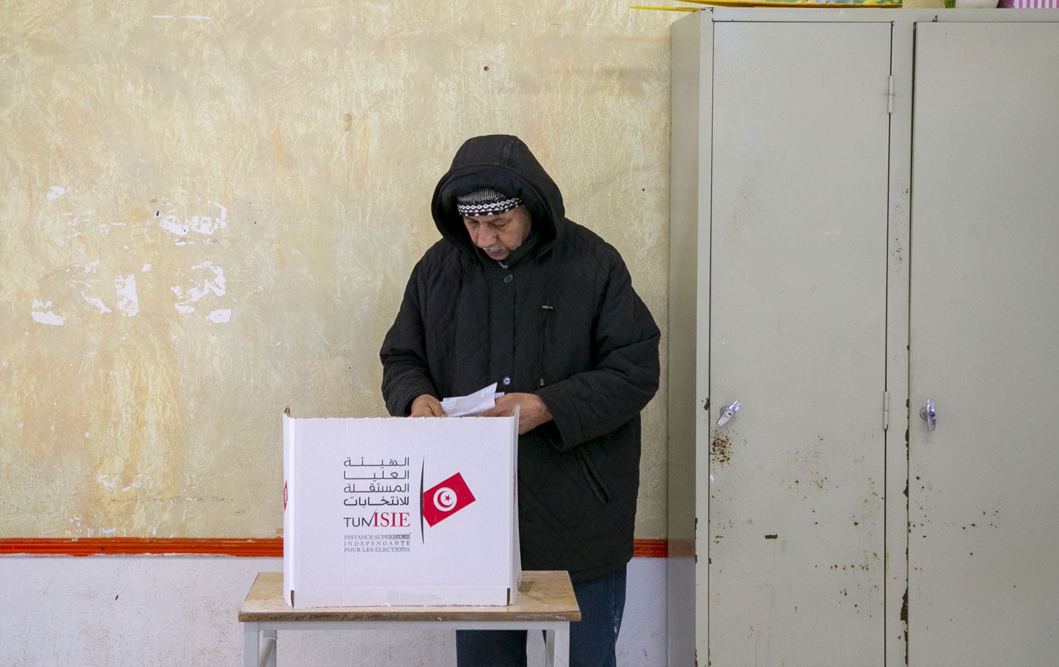 Tunus’ta erken seçimler başladı; çoğu parti boykot ediyor